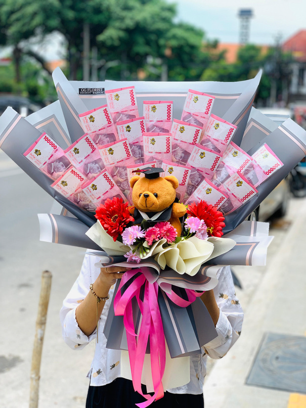 Buket uang 100 ribu
